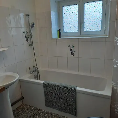 Flize, 2 Chambres, Voie Verte A 500 Metres